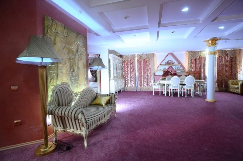 Hotel Faraon Floatel Kiew Zimmer foto